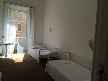 The Travelers Home Rome Exterior photo